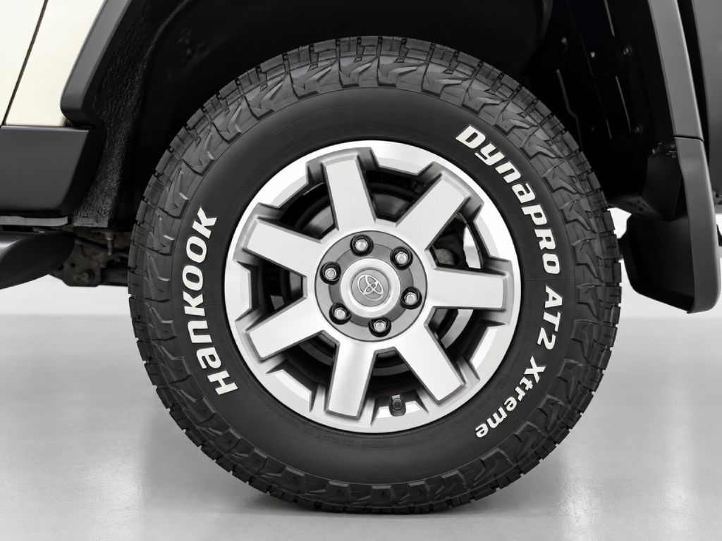 2014 Toyota FJ Cruiser Image 28
