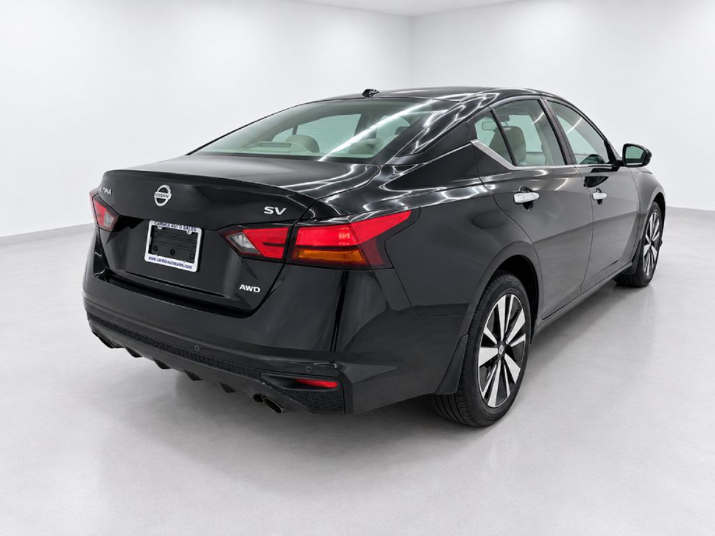 2022 Nissan Altima Image 3