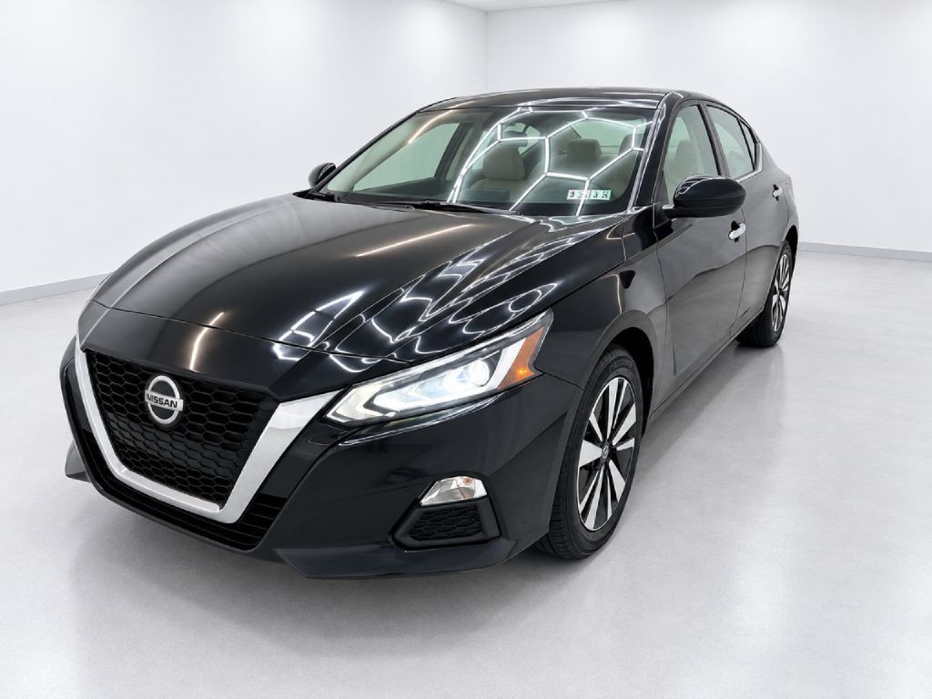 2022 Nissan Altima Image 7