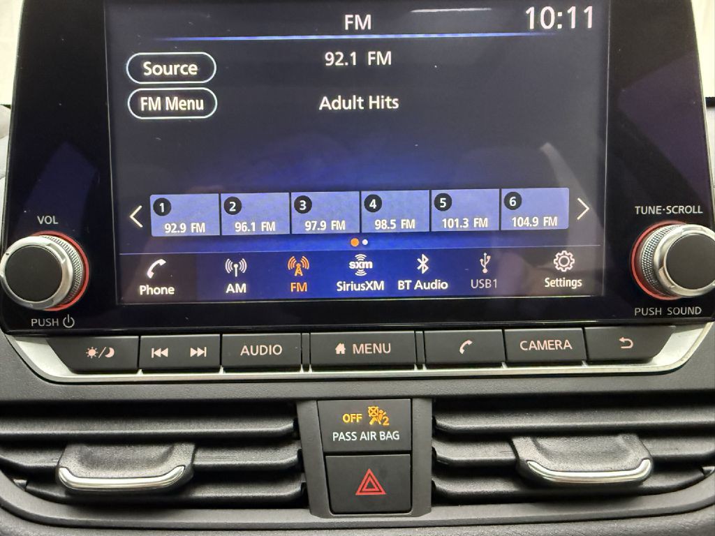 2022 Nissan Altima Image 17