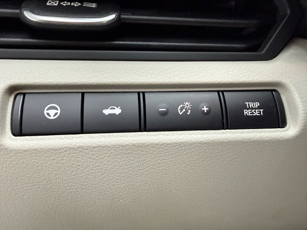2022 Nissan Altima Image 22