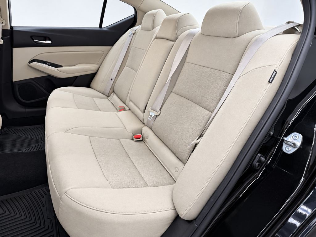 2022 Nissan Altima Image 23