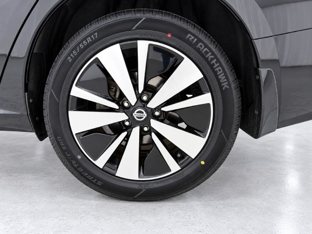 2022 Nissan Altima Image 31