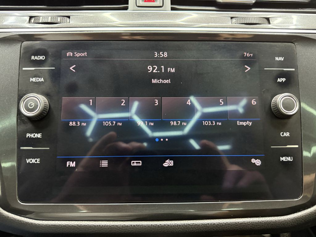 2018 Volkswagen Tiguan Image 17