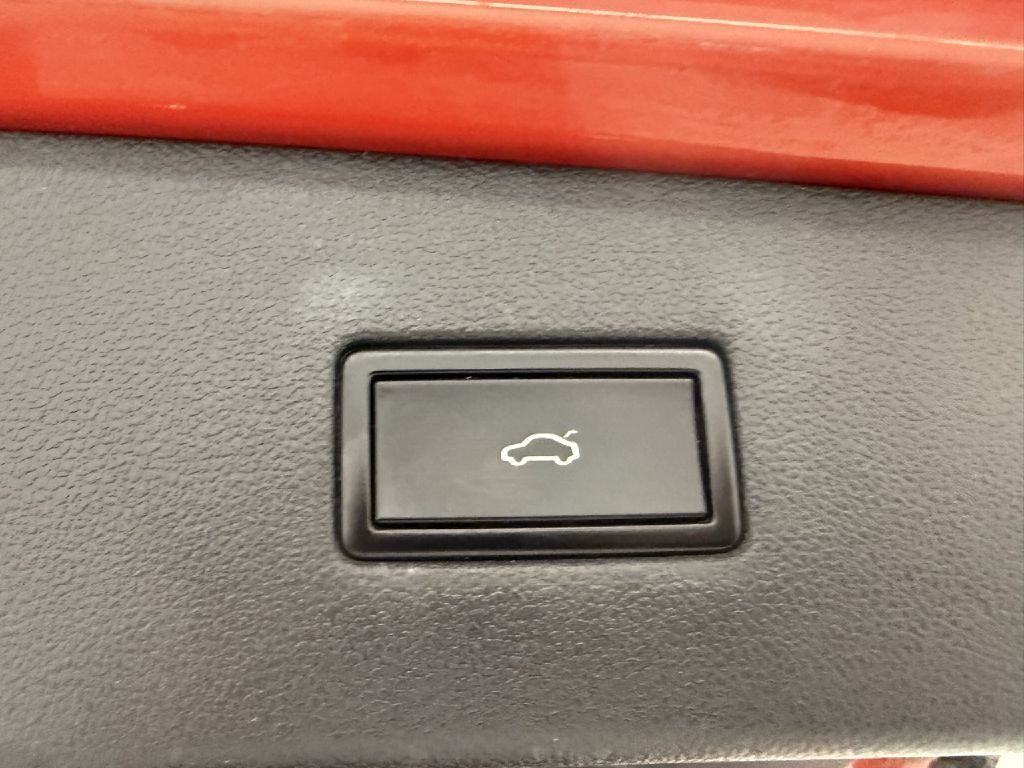 2018 Volkswagen Tiguan Image 28