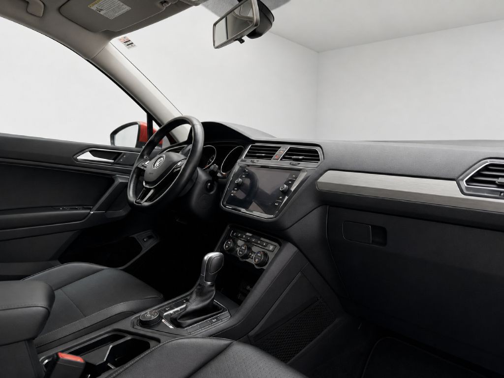 2018 Volkswagen Tiguan Image 39