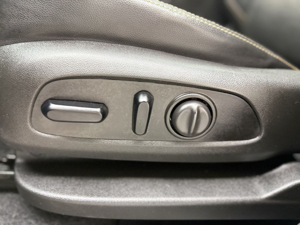 2021 GMC Terrain Image 10