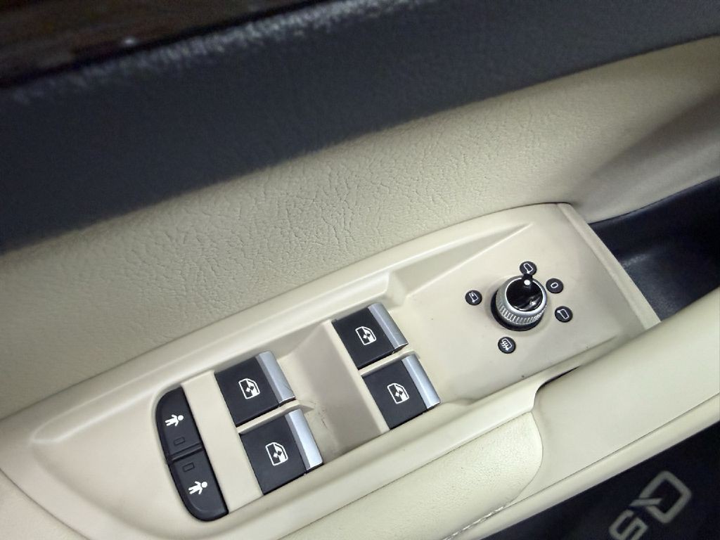 2020 Audi Q5 Image 12