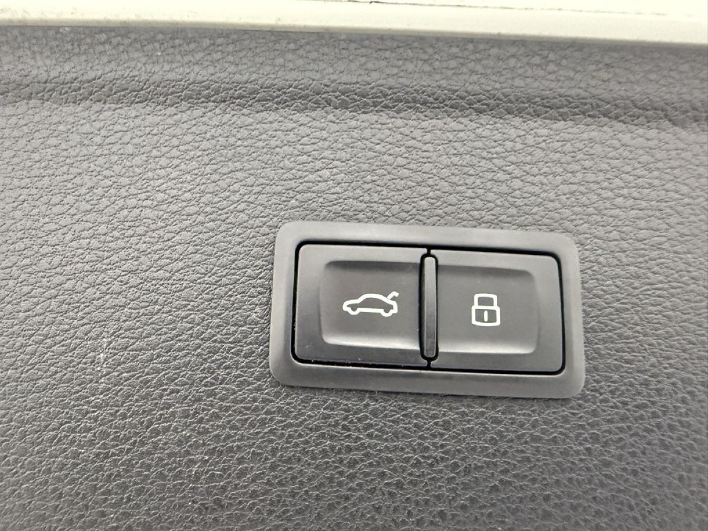 2020 Audi Q5 Image 30