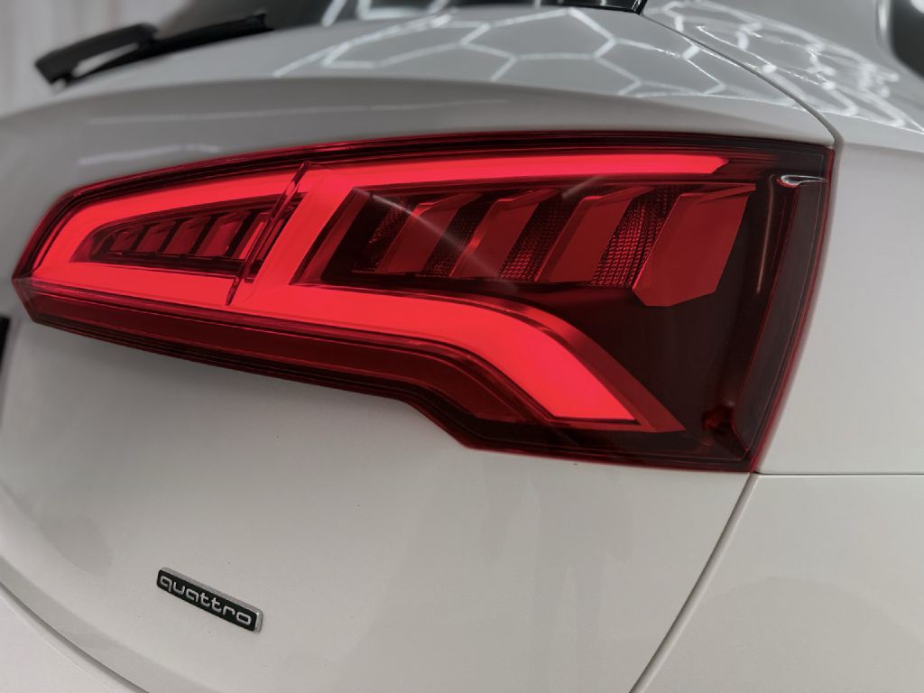 2020 Audi Q5 Image 40
