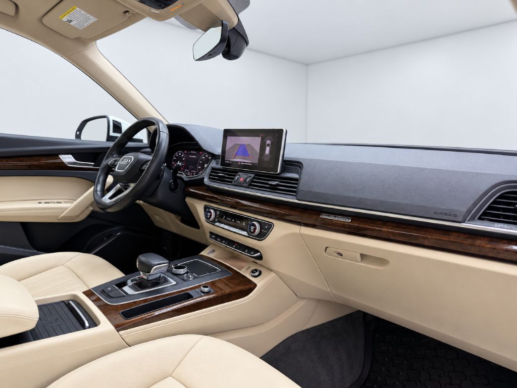 2020 Audi Q5 Image 41