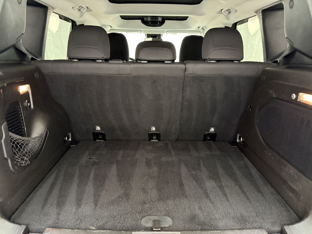 2016 Jeep Renegade Image 25