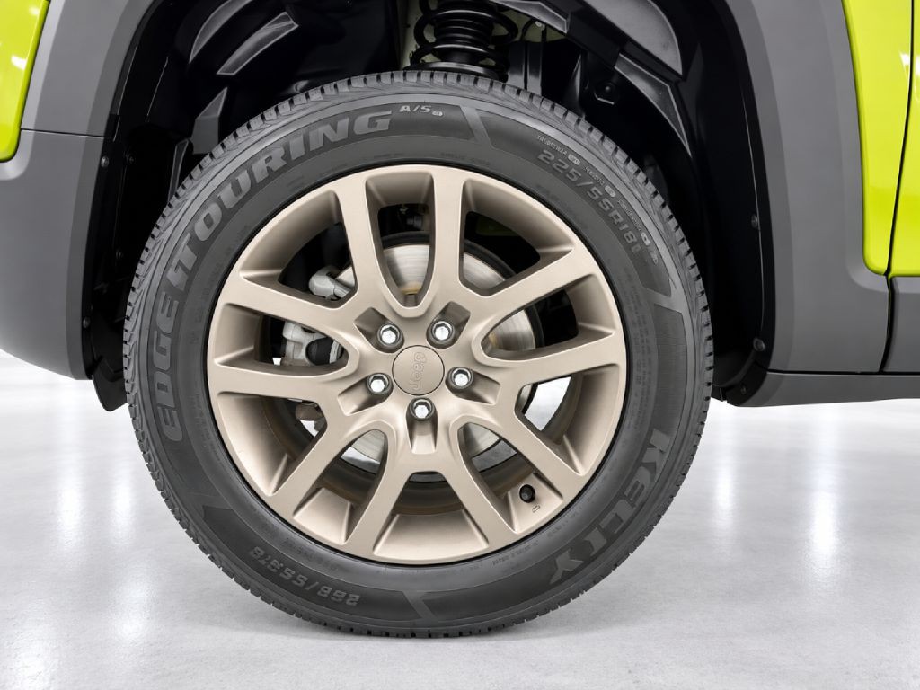 2016 Jeep Renegade Image 28