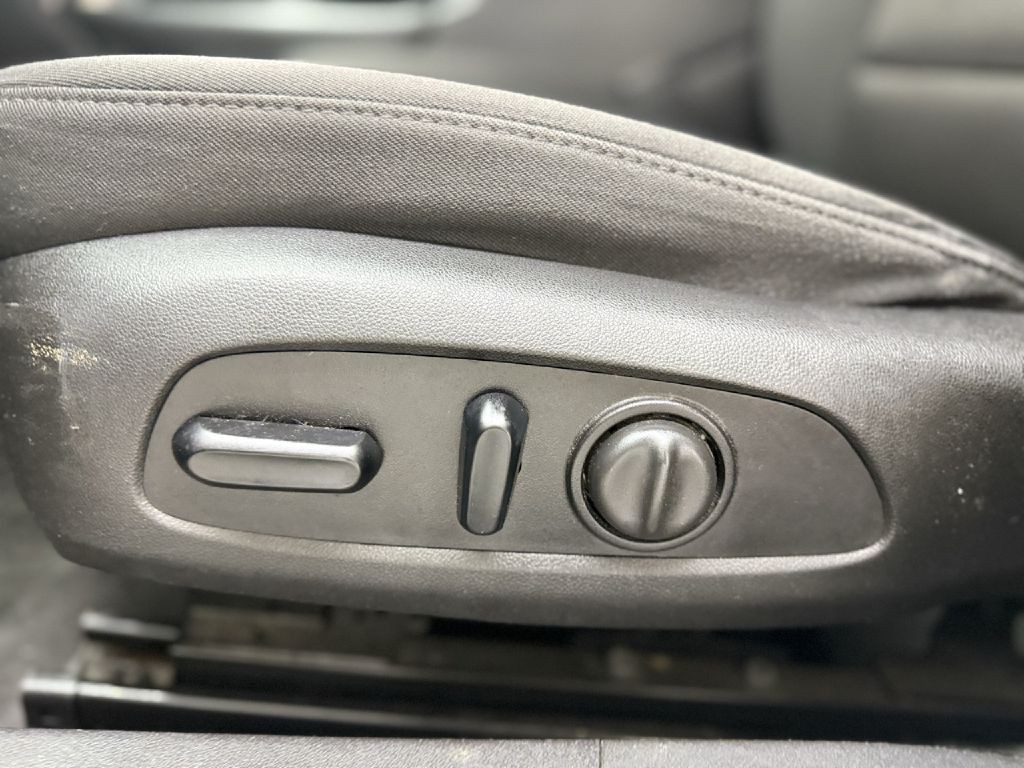 2018 Chevrolet Malibu Image 10