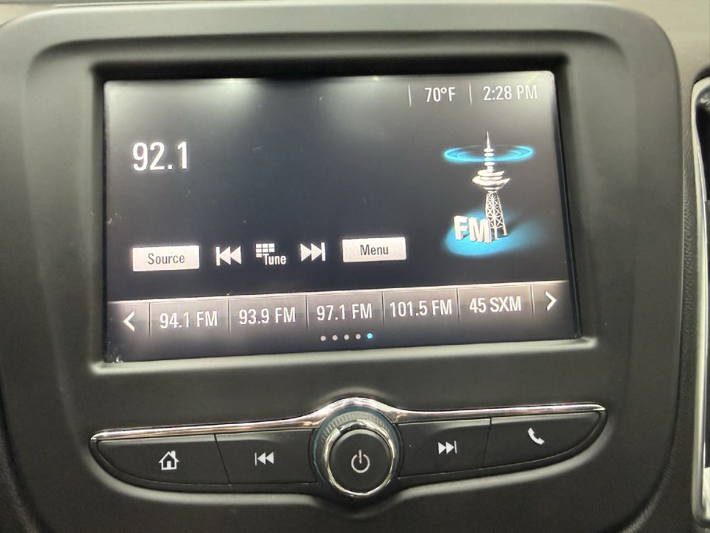 2018 Chevrolet Malibu Image 16