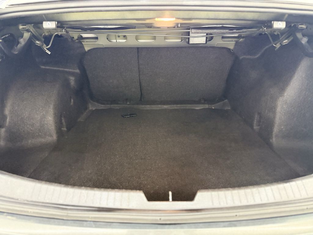 2018 Chevrolet Malibu Image 24