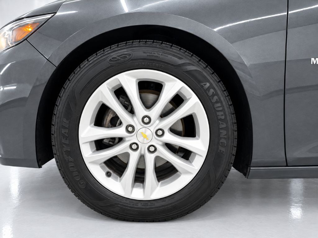 2018 Chevrolet Malibu Image 27