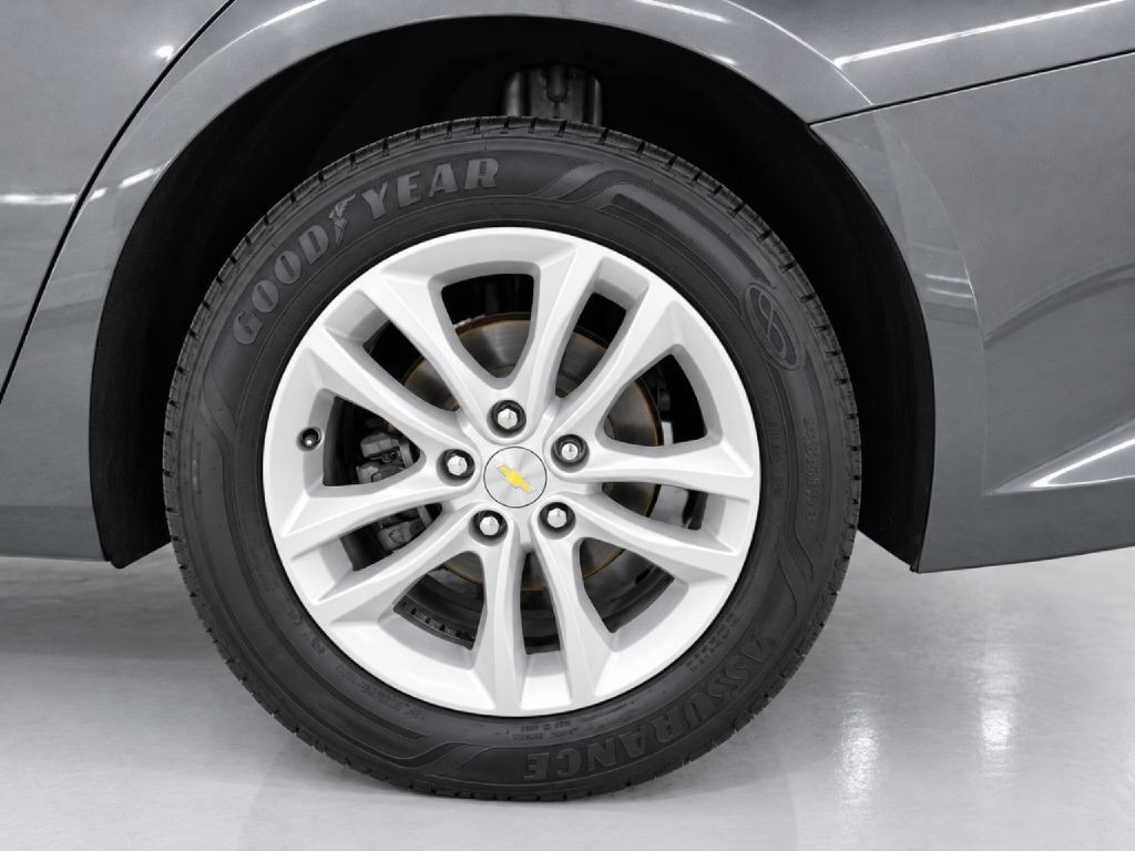 2018 Chevrolet Malibu Image 29