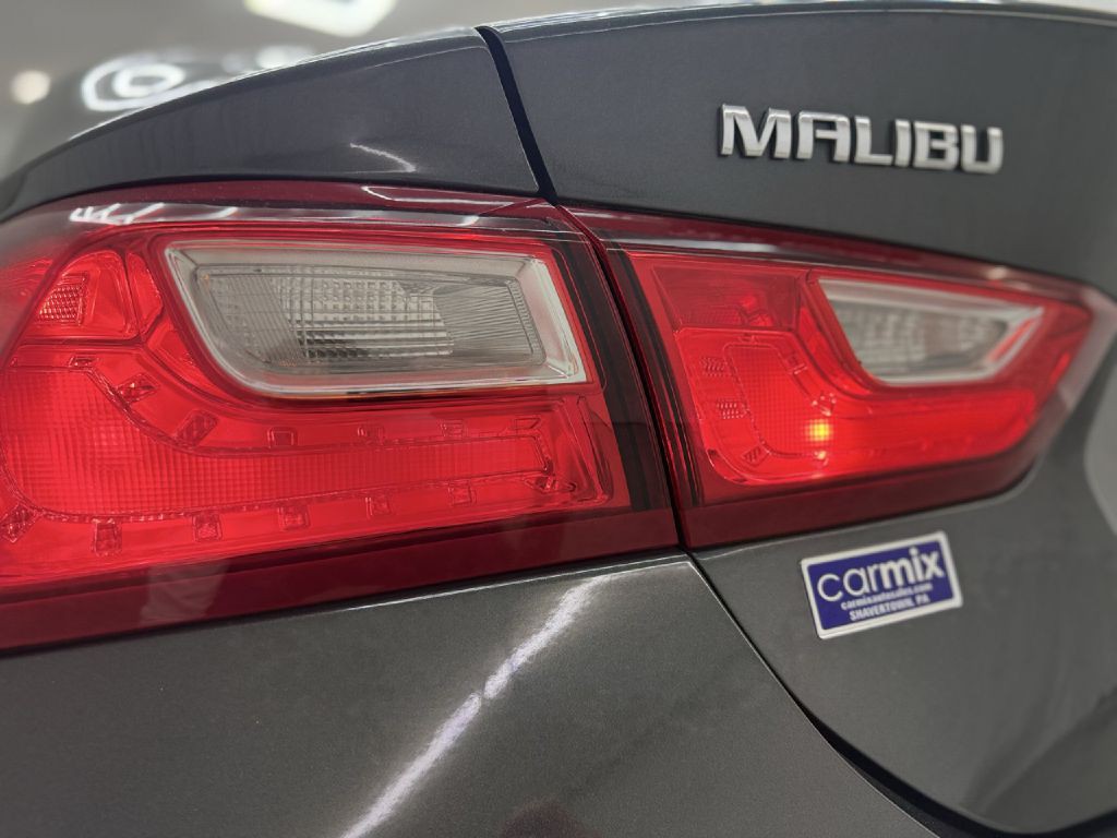 2018 Chevrolet Malibu Image 36