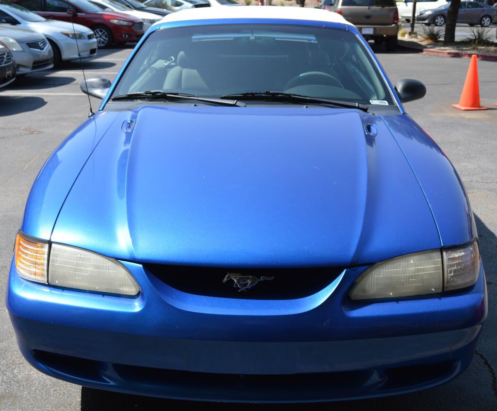 1998 Ford Mustang Image 2