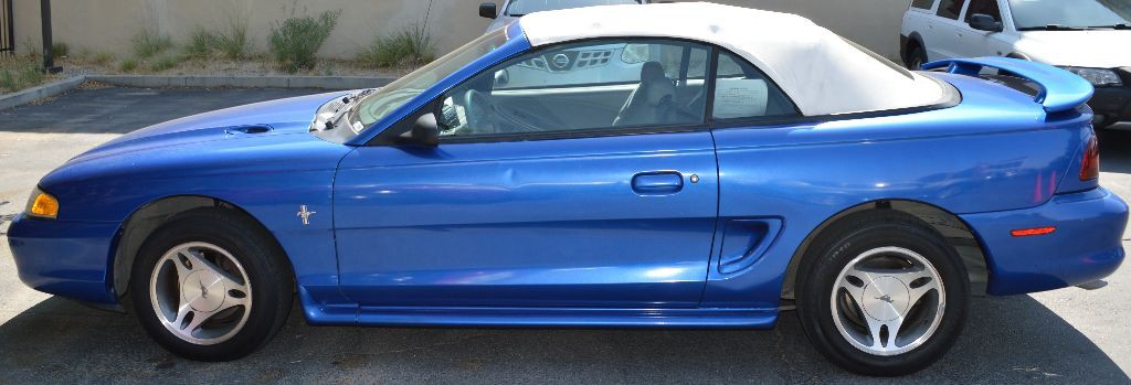 1998 Ford Mustang Image 3