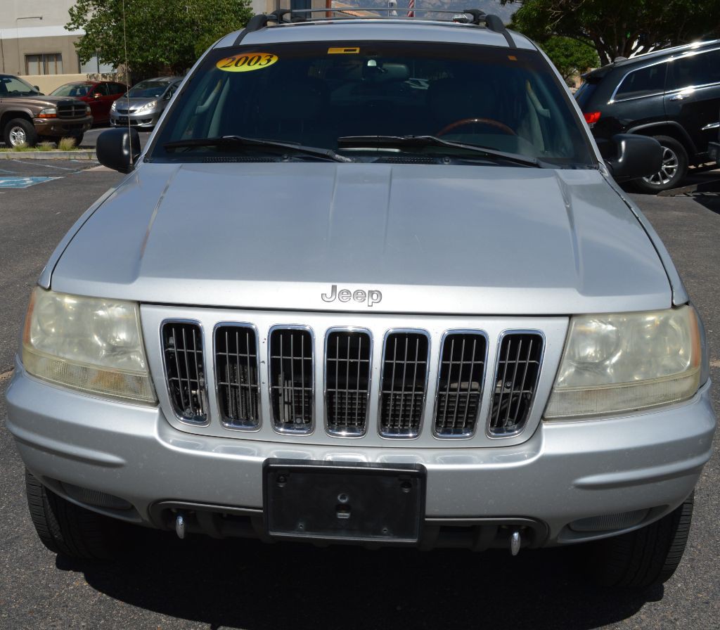 2003 Jeep Grand Cherokee Image 2