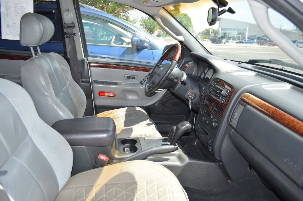 2003 Jeep Grand Cherokee Image 8