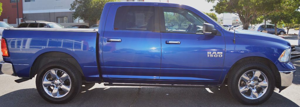 2017 RAM 1500 Image 3