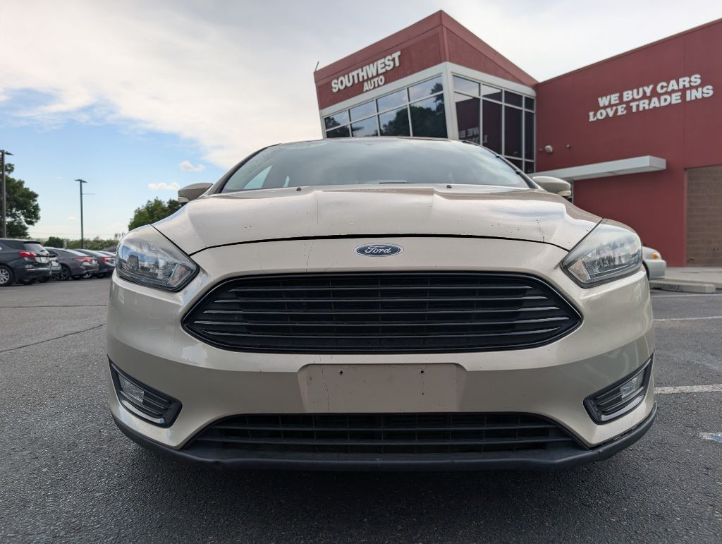 2017 Ford Focus Image 8