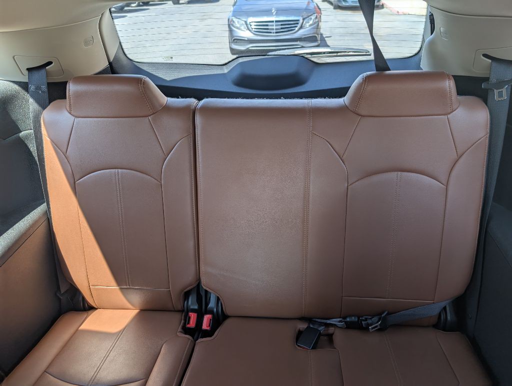 2016 Chevrolet Traverse Image 11