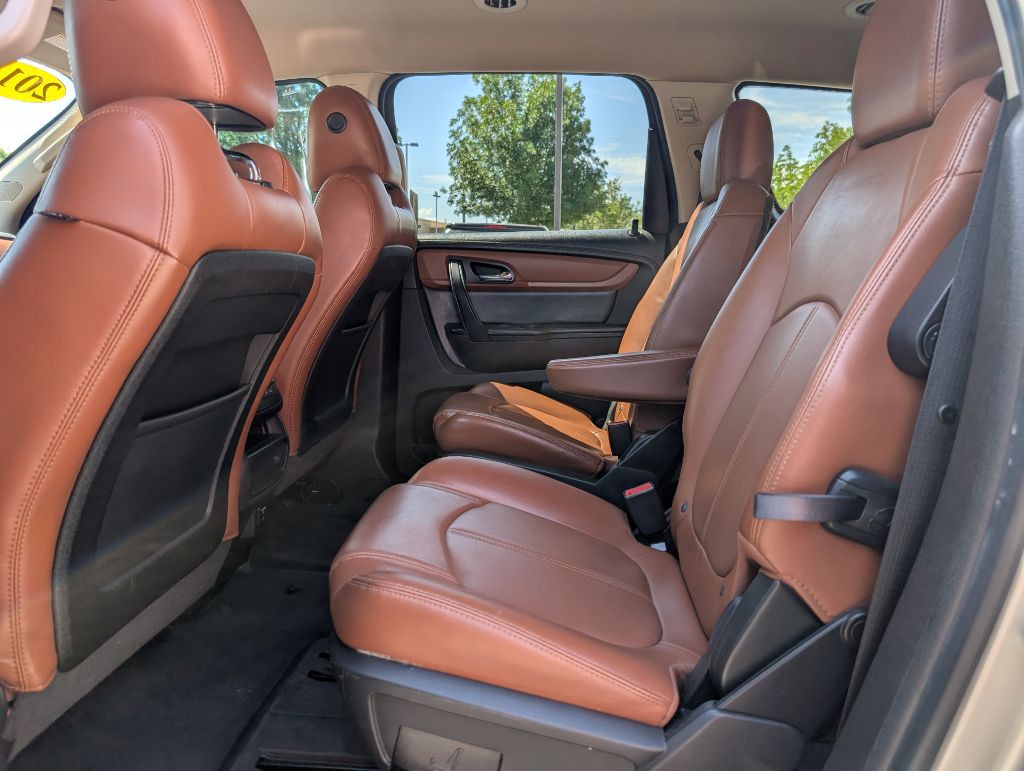 2016 Chevrolet Traverse Image 12