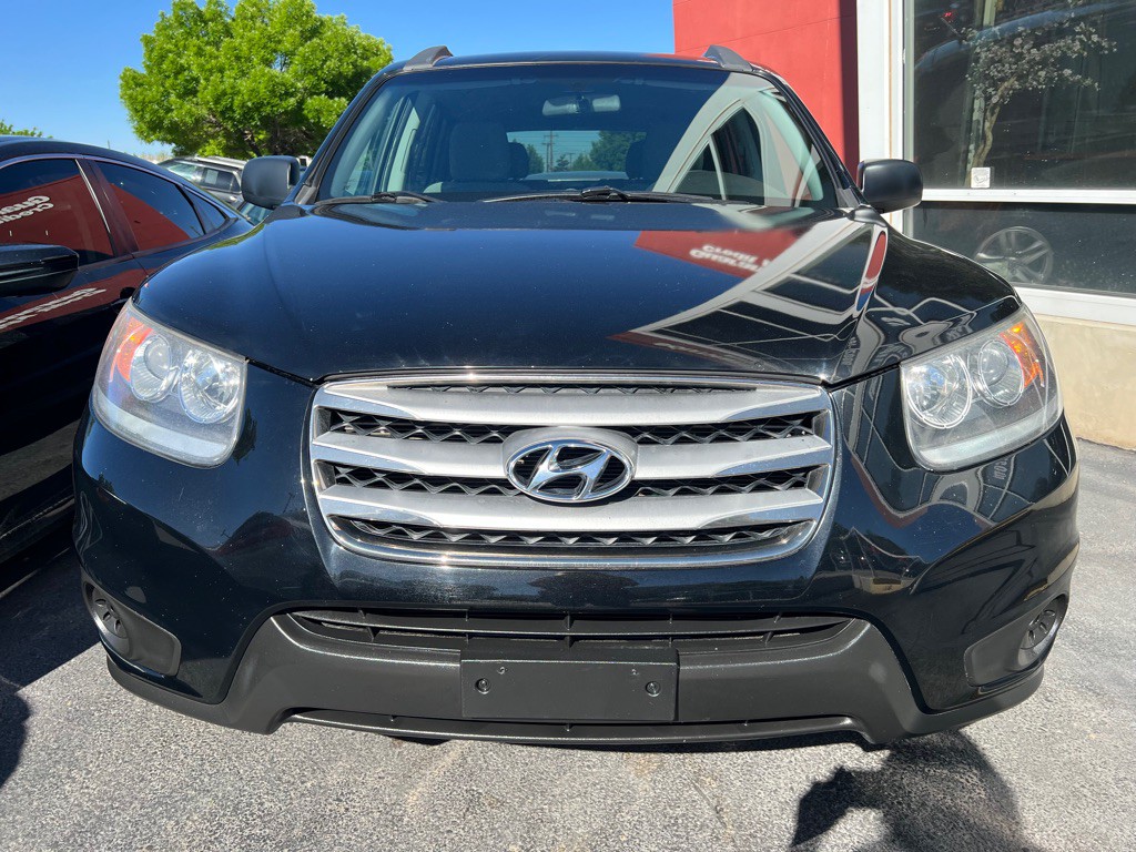 2012 Hyundai Santa Fe Image 2