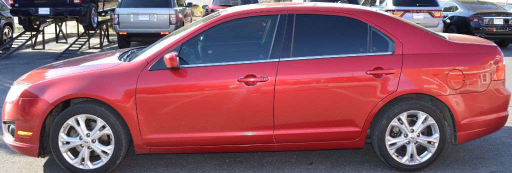 2012 Ford Fusion Image 4