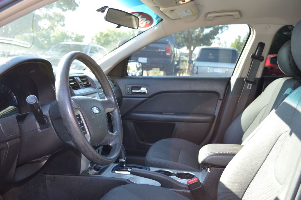 2012 Ford Fusion Image 7