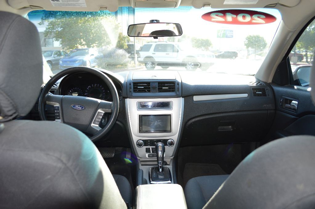 2012 Ford Fusion Image 9