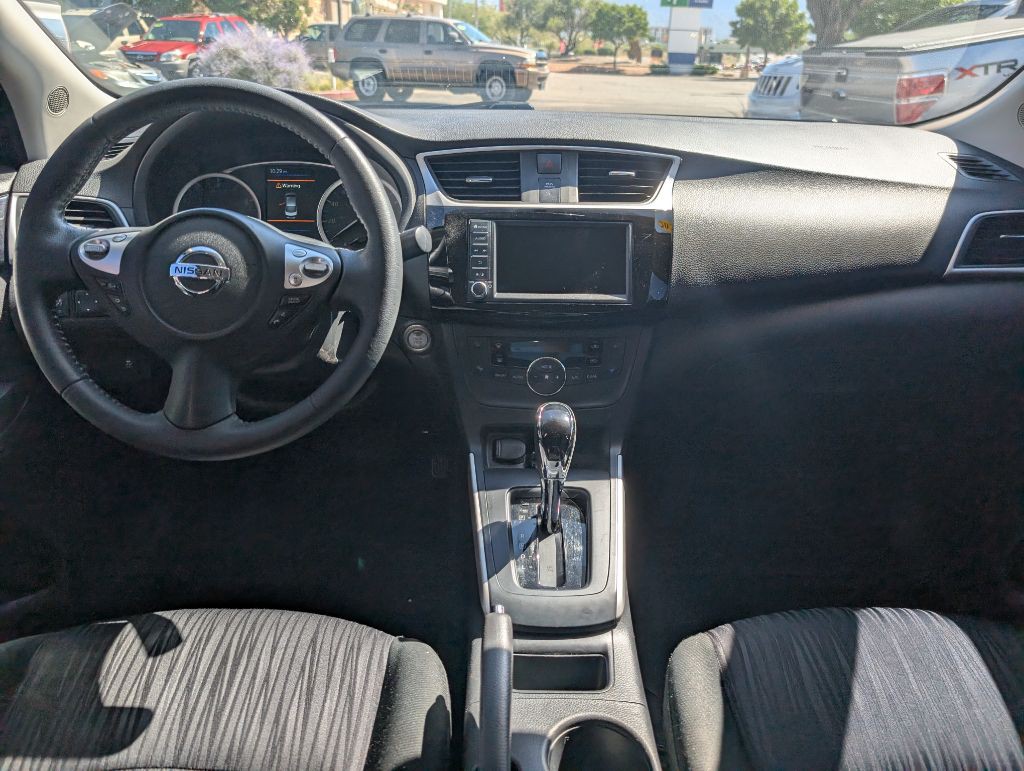 2019 Nissan Sentra Image 12