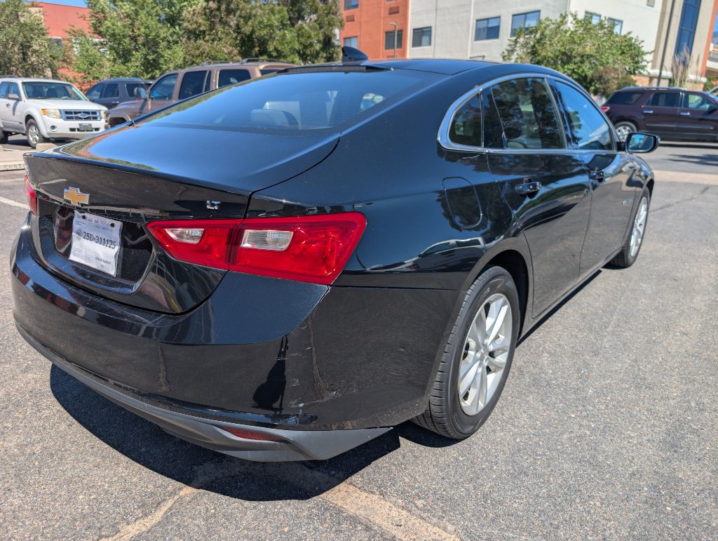 2017 Chevrolet Malibu Image 5