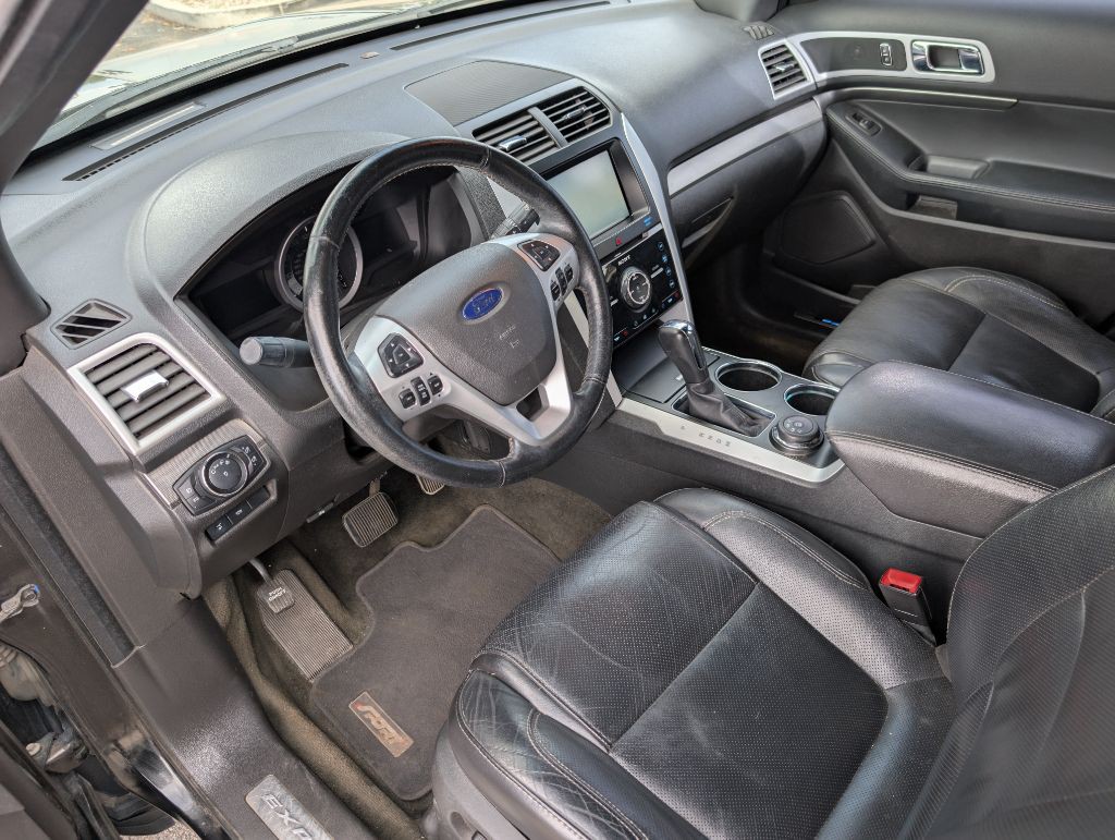 2014 Ford Explorer Image 9