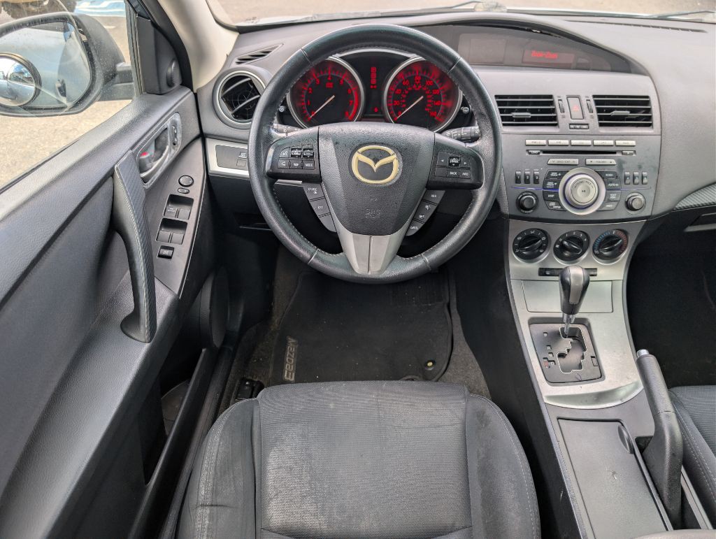 2011 Mazda Mazda3 Image 12