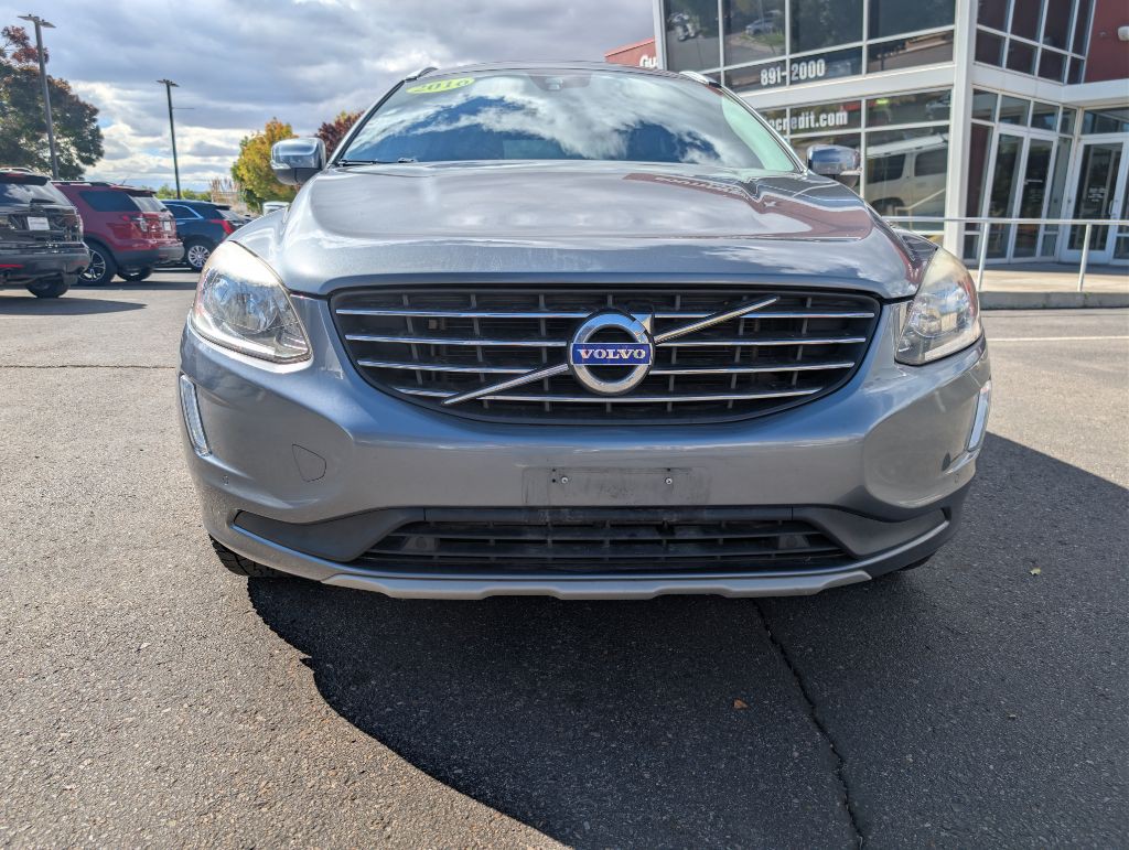 2016 Volvo XC60 Image 8