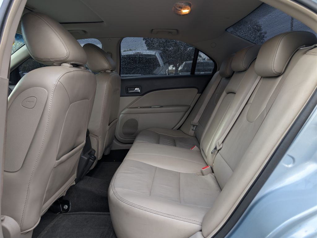 2010 Ford Fusion Image 10
