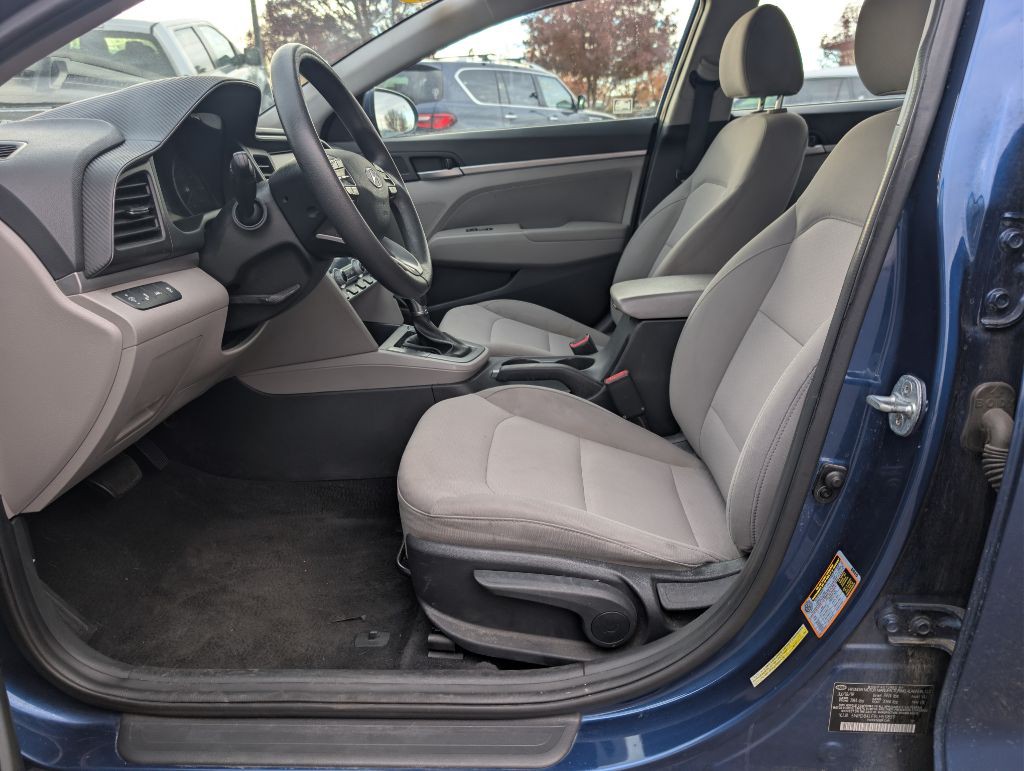2020 Hyundai Elantra Image 10