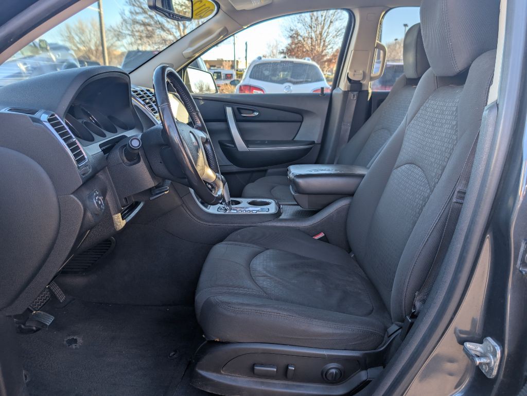 2012 GMC Acadia Image 10