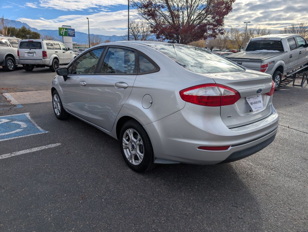 2016 Ford Fiesta Image 3