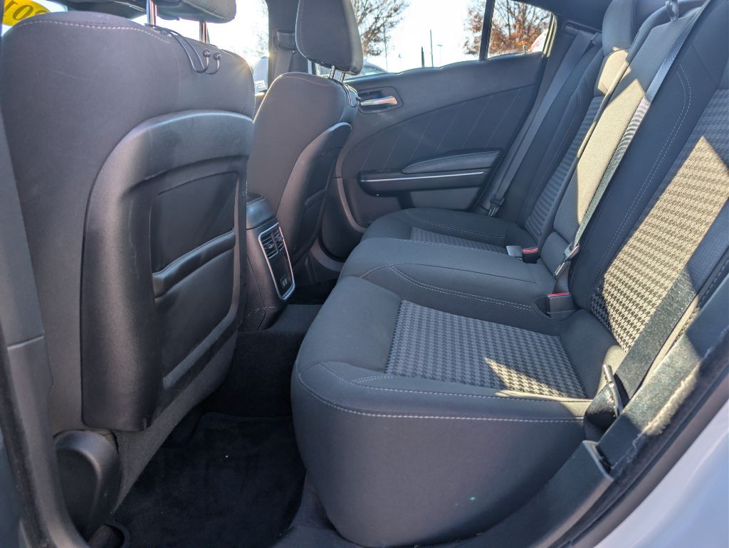 2018 Dodge Charger Image 11