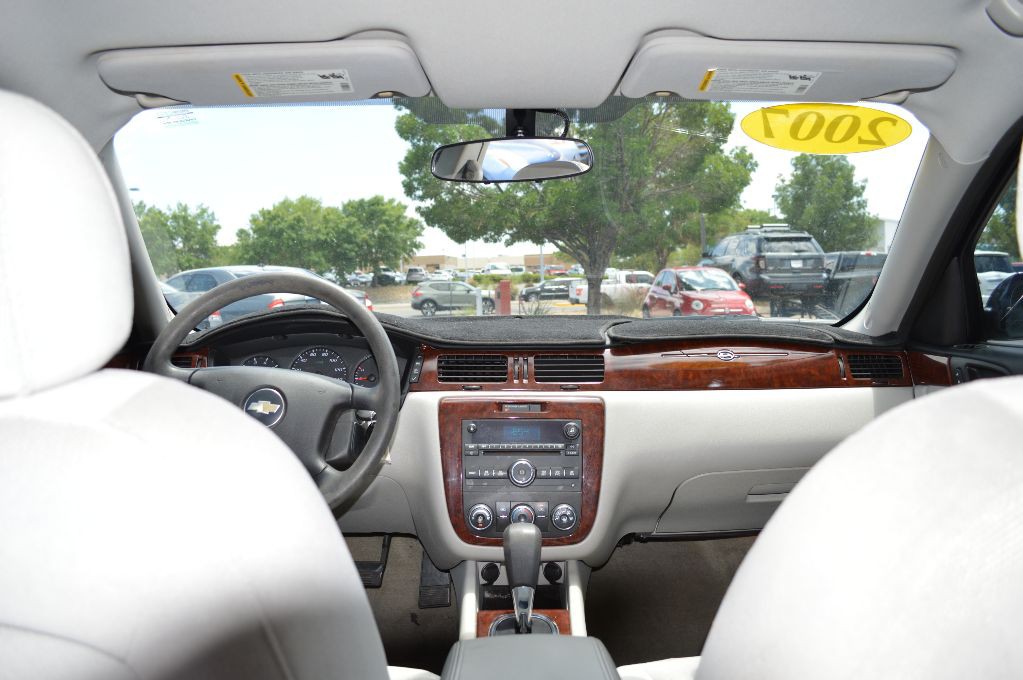 2007 Chevrolet Impala Image 9