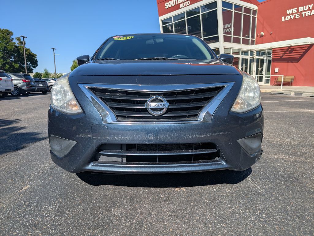 2016 Nissan Versa Image 8