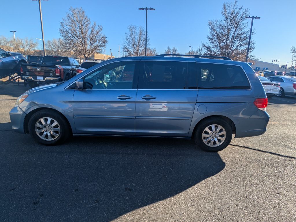 2010 Honda Odyssey Image 2