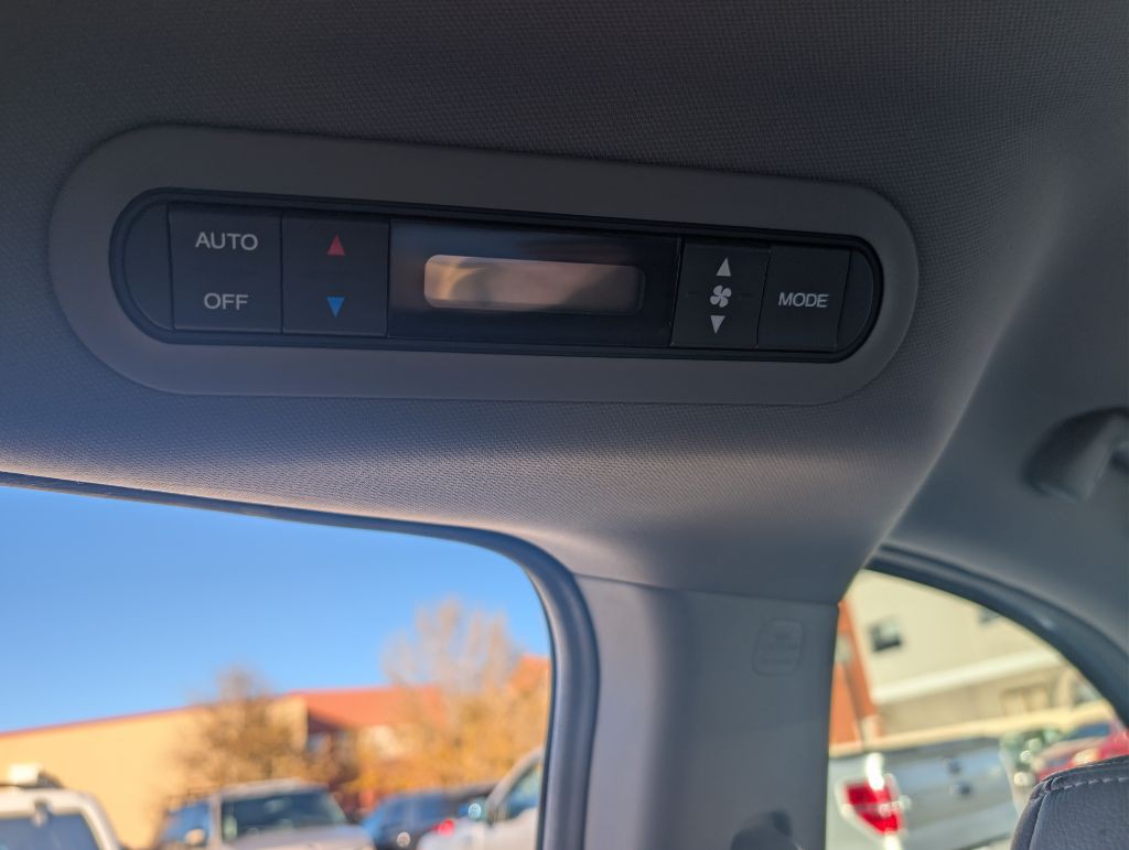 2010 Honda Odyssey Image 15