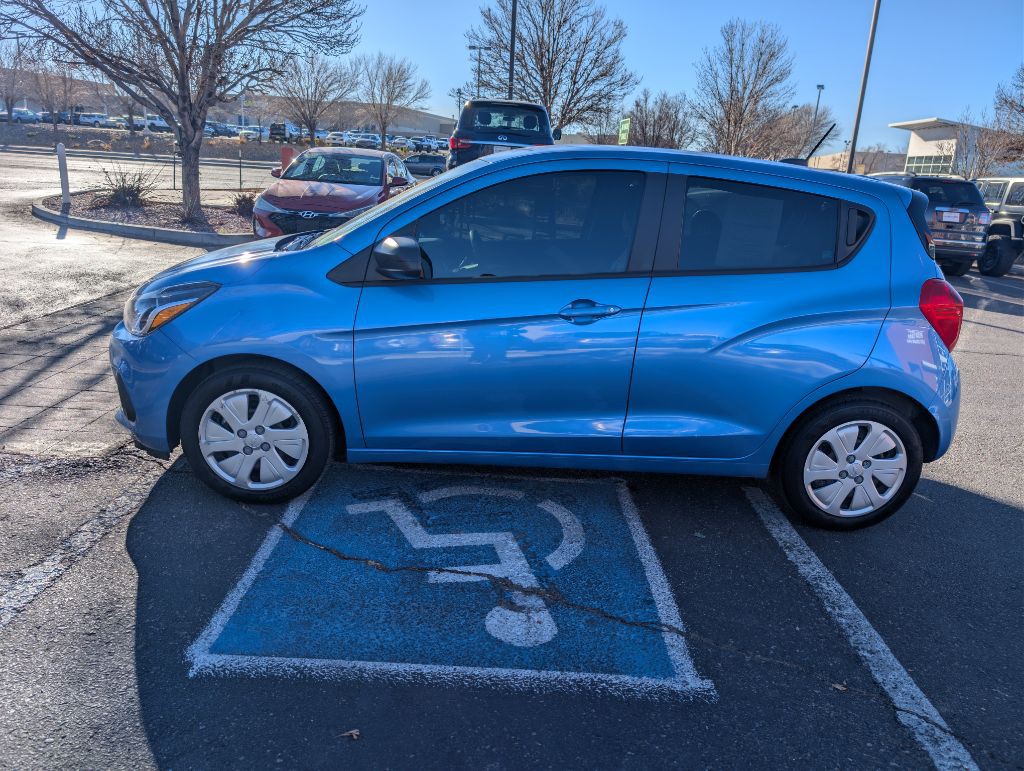 2017 Chevrolet Spark Image 2